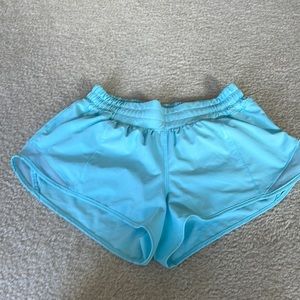 Lululemon Hotty Hot Low Rise Short 2.5 inch